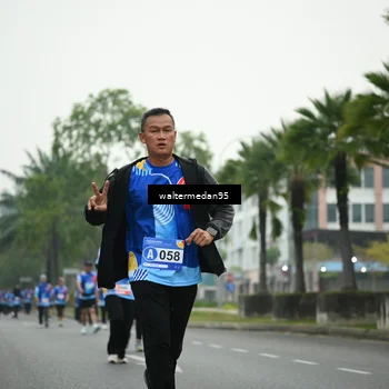 Runner Photo 5263311