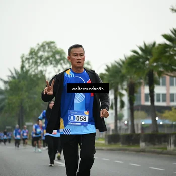 Runner Photo 5263312