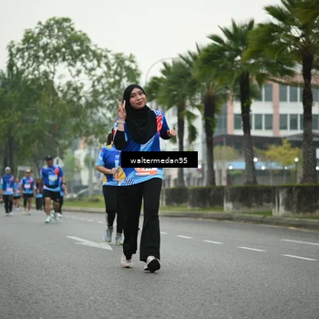 Runner Photo 5263314