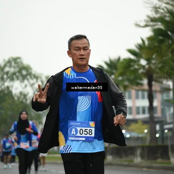 Runner Photo 5263315