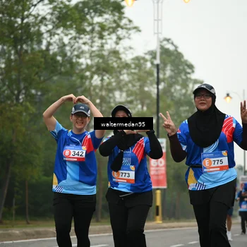 Runner Photo 5263323