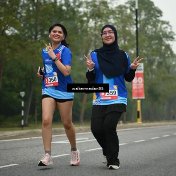 Runner Photo 5263336