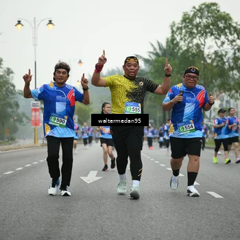 Runner Photo 5263343