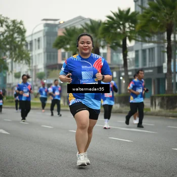 Runner Photo 5263359