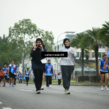 Runner Photo 5263370