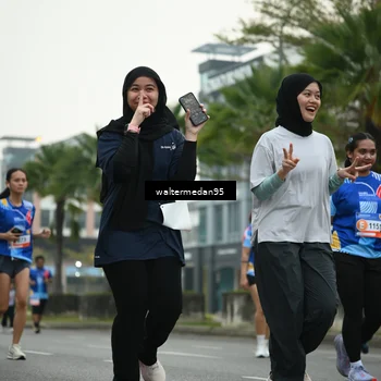 Runner Photo 5263381
