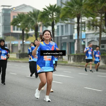 Runner Photo 5263411