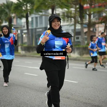 Runner Photo 5263422