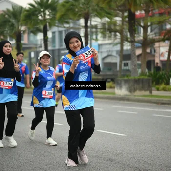 Runner Photo 5263424