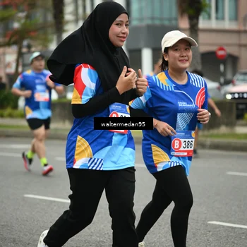 Runner Photo 5263435