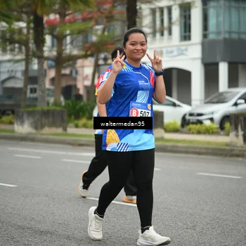 Runner Photo 5263436