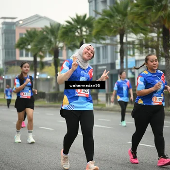 Runner Photo 5263449