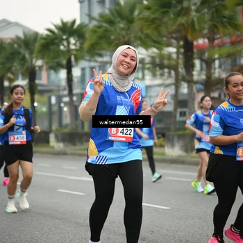 Runner Photo 5263455