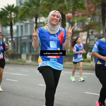 Runner Photo 5263456