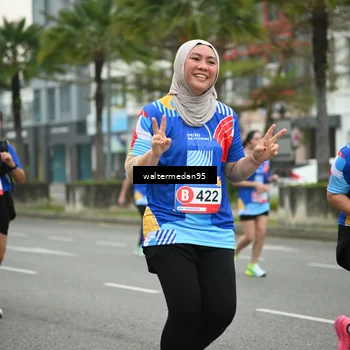 Runner Photo 5263460