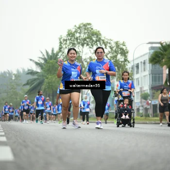 Runner Photo 5263471
