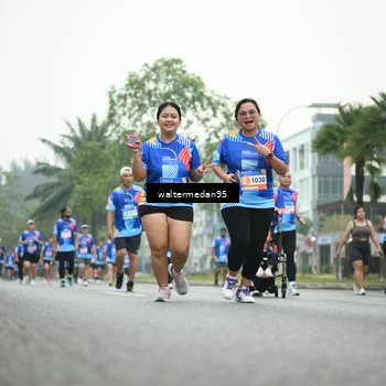 Runner Photo 5263476