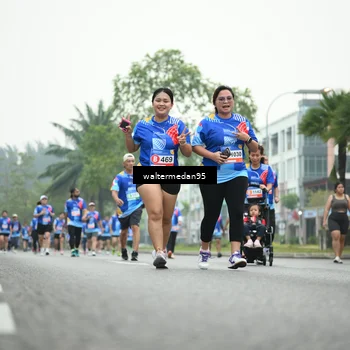 Runner Photo 5263478