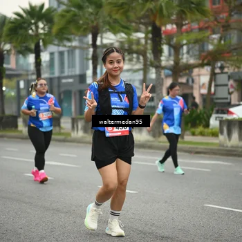 Runner Photo 5263481