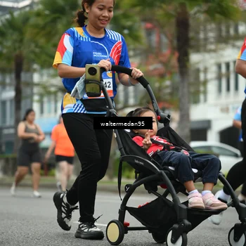 Runner Photo 5263496
