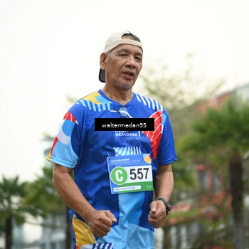 Runner Photo 5263512