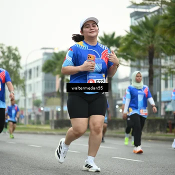 Runner Photo 5263513