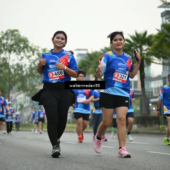 Runner Photo 5263529