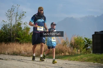 Runner Photo 5267123