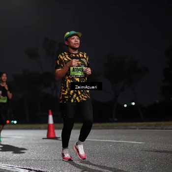 Runner Photo 5270348