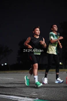 Runner Photo 5270879