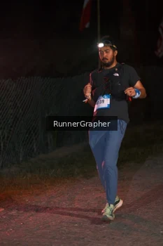 Runner Photo 5271086