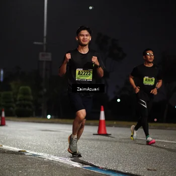 Runner Photo 5271249