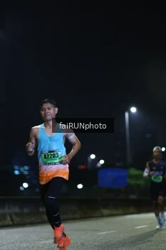 Runner Photo 5271712