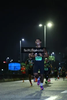 Runner Photo 5271806