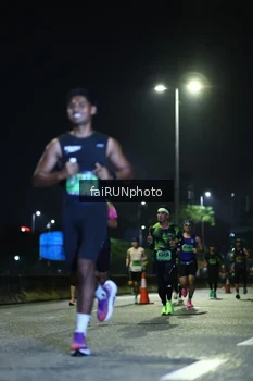 Runner Photo 5271809