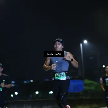Runner Photo 5271856