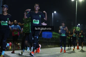 Runner Photo 5271860