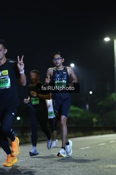 Runner Photo 5271864