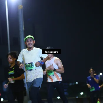 Runner Photo 5272047