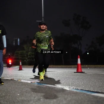 Runner Photo 5272099