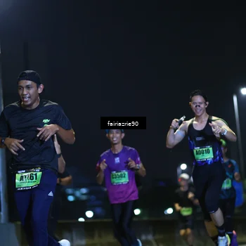Runner Photo 5272104