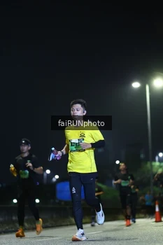 Runner Photo 5272227