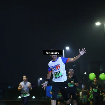 Runner Photo 5272244