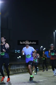 Runner Photo 5272369