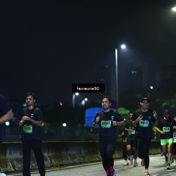Runner Photo 5272415