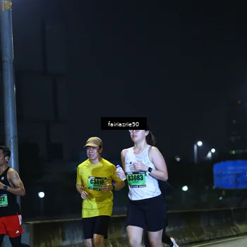 Runner Photo 5272500