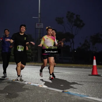 Runner Photo 5273434