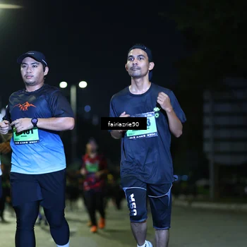 Runner Photo 5273465