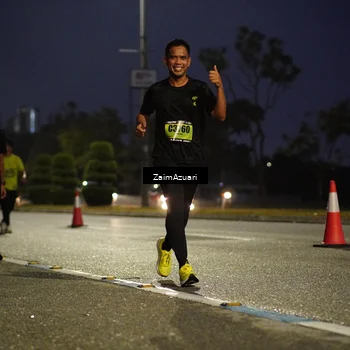Runner Photo 5273667