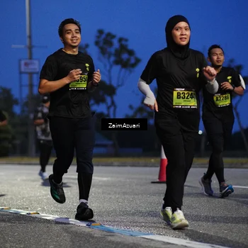 Runner Photo 5274065